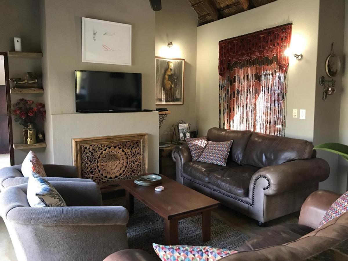 11 Raptors Lodge Hoedspruit Extérieur photo