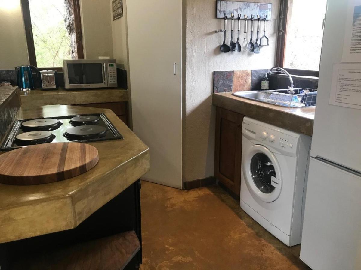 11 Raptors Lodge Hoedspruit Extérieur photo